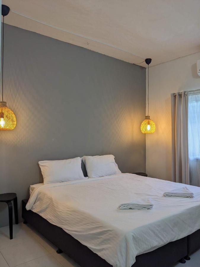 V At Panus Hotel Phanat Nikhom Ngoại thất bức ảnh